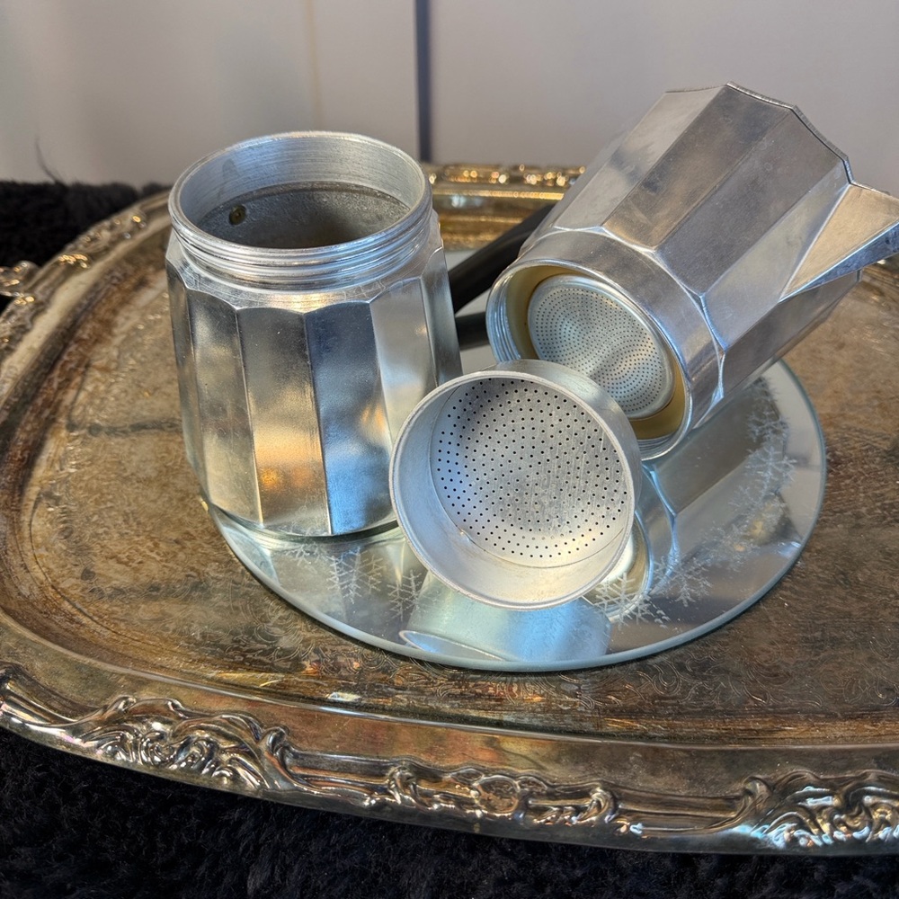 Pezetti Vintage Aluminum Stovetop Coffee Espresso Maker 9” Tall Made In Italy - Picture 3 of 8
